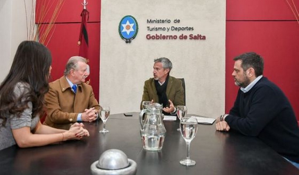 El Gobierno firmó un convenio con Bariloche para la promoción conjunta, apuntando específicamente al mercado internacional