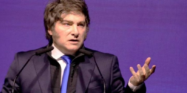 El presidente cargó contra el peronismo