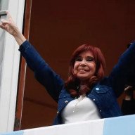 Ordenaron que Cristina vuelva a cobrar la pensión de Néstor Kirchner