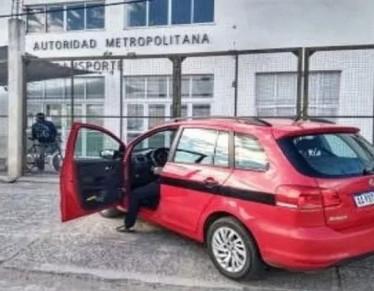 La AMT autorizó el nuevo cuadro tarifario para taxis y remises
